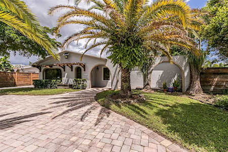 4911 NW 76th Pl Coconut Creek, FL 33073