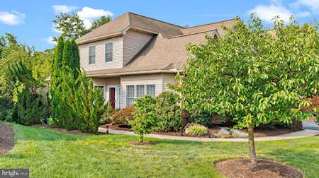 4535 Laurelwood Dr Harrisburg, PA 17110