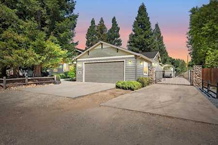2801 Echo Way Sacramento, CA 95821