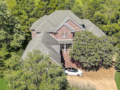 106 Kinwood Ct Hendersonville, TN 37075