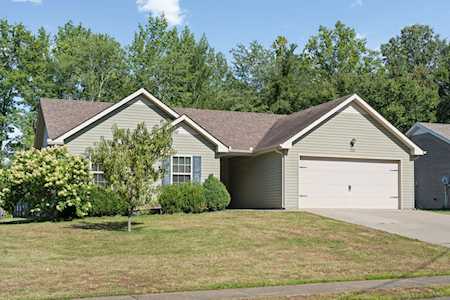 555 Magnolia Dr Clarksville, TN 37042
