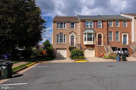46802 Rabbitrun Terrace Sterling, VA 20164