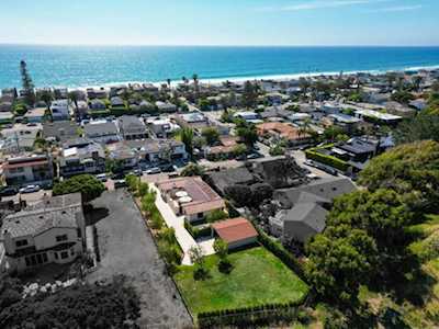 1935 Santa Fe Avenue Del Mar, CA 92014