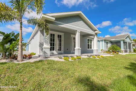 559 Venetian Palms Boulevard New Smyrna Beach, FL 32168