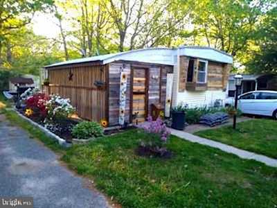35 Schalick Dr Pittsgrove, NJ 08318
