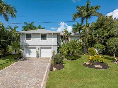 1815 Bayshore Dr Terra Ceia, FL 34250