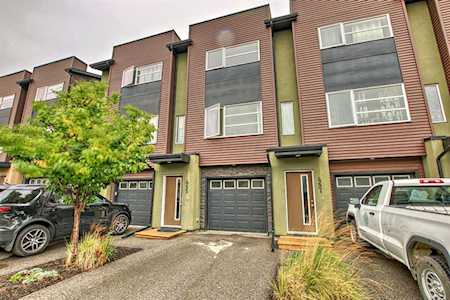 455 Covecreek Circle NE Calgary, AB T3K0W6
