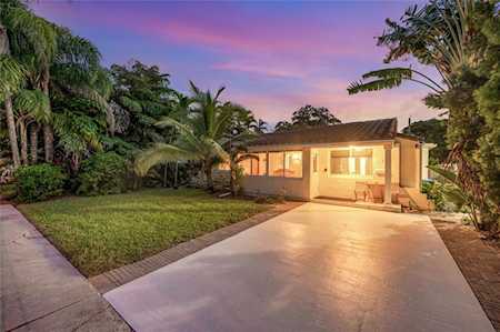 507 NE 10th Ave Fort Lauderdale, FL 33301