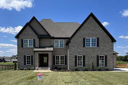 2650 Holly Springs Dr Murfreesboro, TN 37128