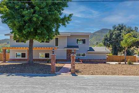 3632 Foxley Escondido, CA 92027