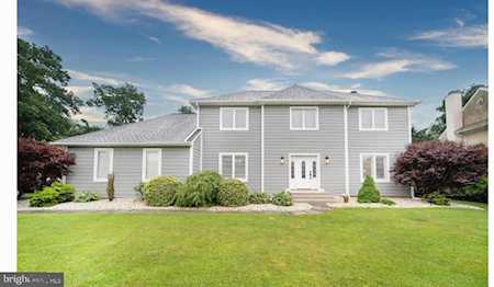 22 Marker Dr Wilmington, DE 19810