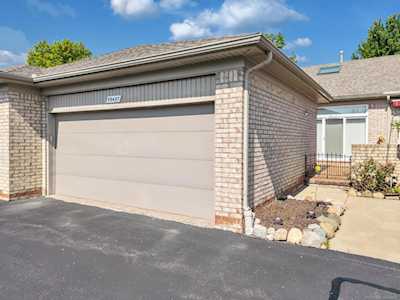 59437 Holly Ct Washington Twp, MI 48094
