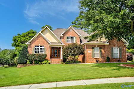 204 Steel Horse Drive Madison, AL 35757