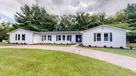 1552 Wellesley Dr Lexington, KY 40513