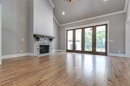 106 Arkstone Ln Spring Hill, TN 37174