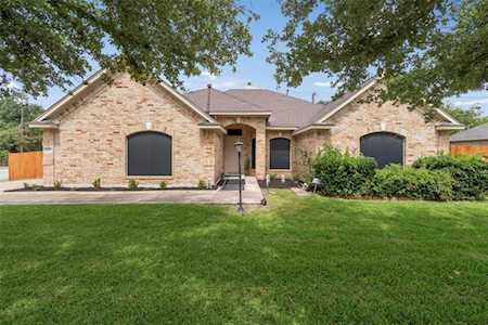 1100 N Railroad Ave Pflugerville, TX 78660