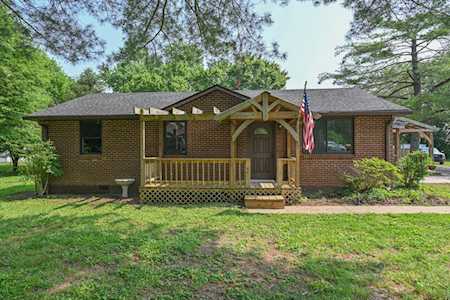1524 Calvert Ct E Gallatin, TN 37066