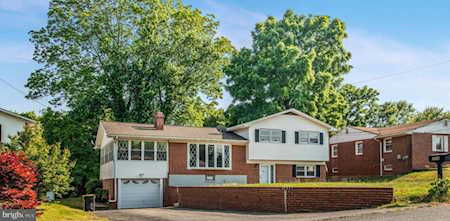 209 Warfield Rd Glen Burnie, MD 21060