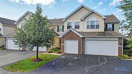 5535 Azalea Ct Rolling Meadows, IL 60008