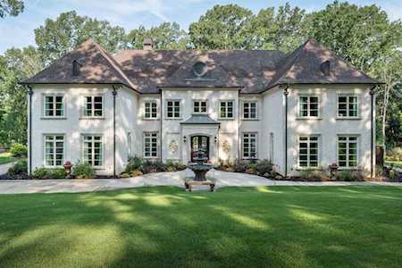 235 Forest Grove Dr Piperton, TN 38017