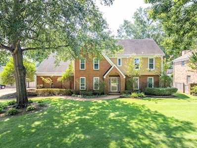 8719 S Cumbernauld Cir Germantown, TN 38139