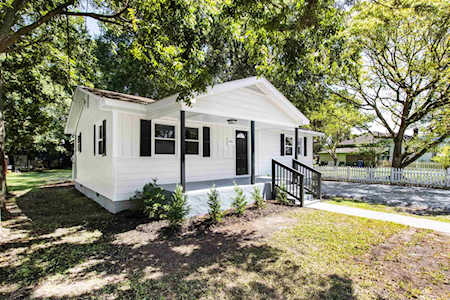 205 E Noble Street Selma, NC 27576