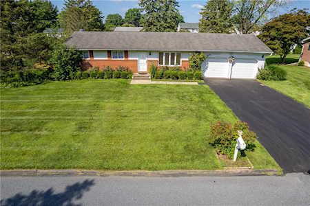 3613 Ironstone Rd Bethlehem, PA 18020