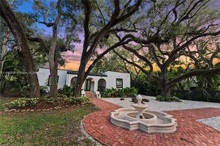 1702 Espanola Dr Miami, FL 33133