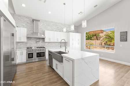 6420 E Waltann Lane Scottsdale, AZ 85254