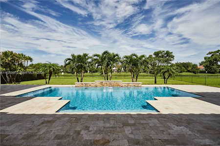 4431 Estates Rd Davie, FL 33328