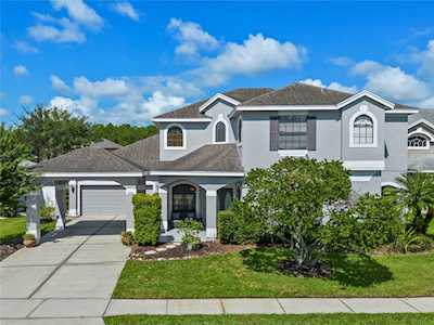 830 Maple Tree Ln Orlando, FL 32828