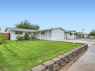 2824 Alcoa Ave Las Vegas, NV 89102