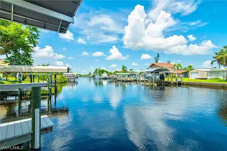 2262 Bahama Ave Fort Myers, FL 33905