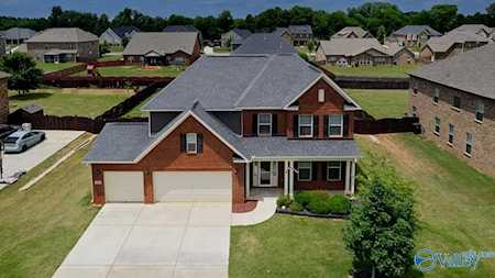122 Chattooga Place New Market, AL 35761