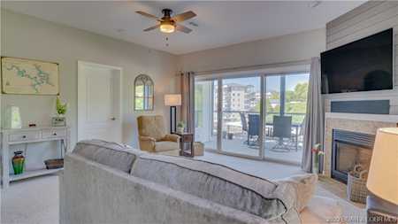 151 Upper Monarch Cove Dr Lake Ozark, MO 65049