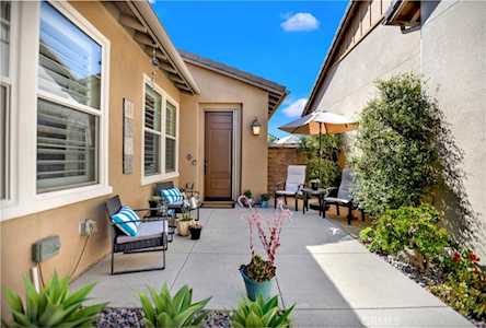 132 Lindura St Rancho Mission Viejo, CA 92694