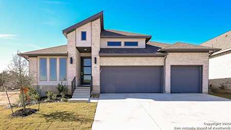 1811 Weinnacht New Braunfels, TX 78132