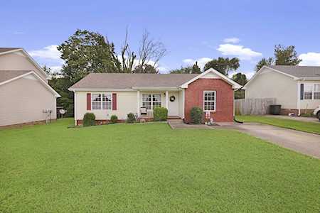 2788 Russet Ridge Dr Clarksville, TN 37040