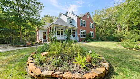 2003 Pine Dr Friendswood, TX 77546
