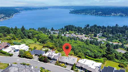 4544 177th Ave SE Bellevue, WA 98006