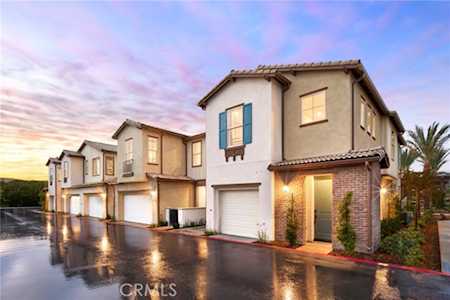 1704 Laurelwood Way Oceanside, CA 92056