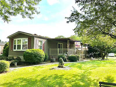 10 Revolutionary Rd Mount Bethel, PA 18343
