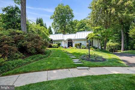 1517 Highwood Dr Mclean, VA 22101
