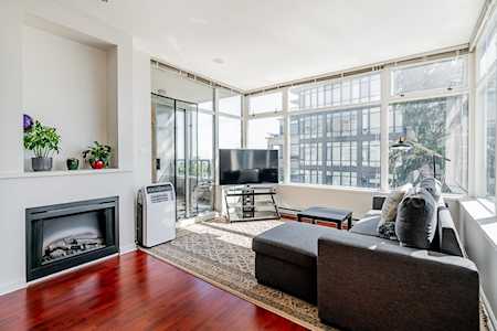 9298 University Crescent #601 Burnaby, BC V5A 4X8