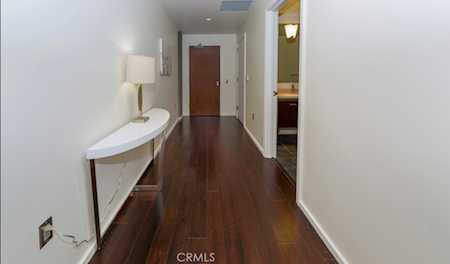 1155 S Grand Ave #1605 Los Angeles, CA 90015