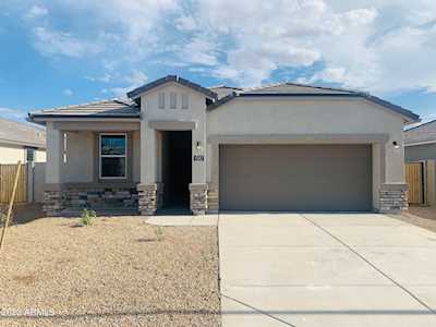1587 E Fletcher Drive Casa Grande, AZ 85122