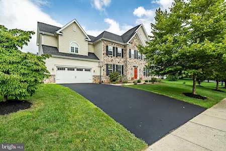 317 Wagon Wheel Ln Hockessin, DE 19707