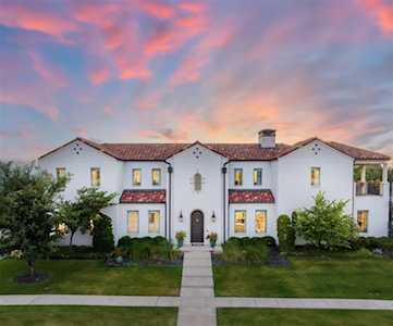 5149 Peach Willow Lane Fort Worth, TX 76109