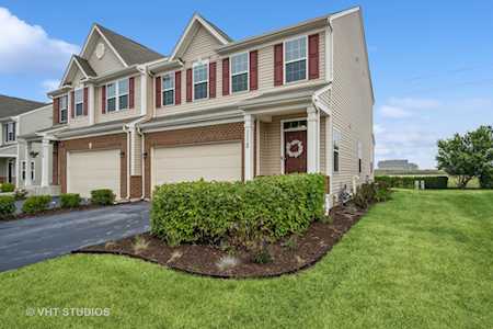 1112 Sears Circle Elburn, IL 60119