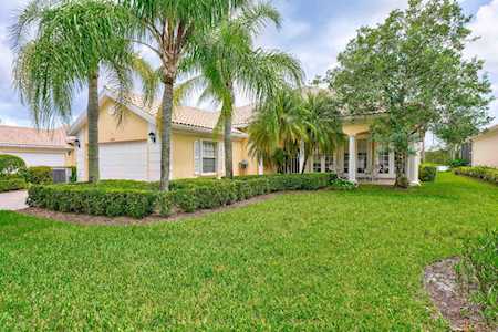 8866 Oldham Way Palm Beach Gardens, FL 33412